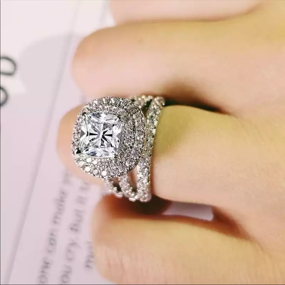 Jewelry - New Luxury 925 Silver Diamond Round Cut Ring